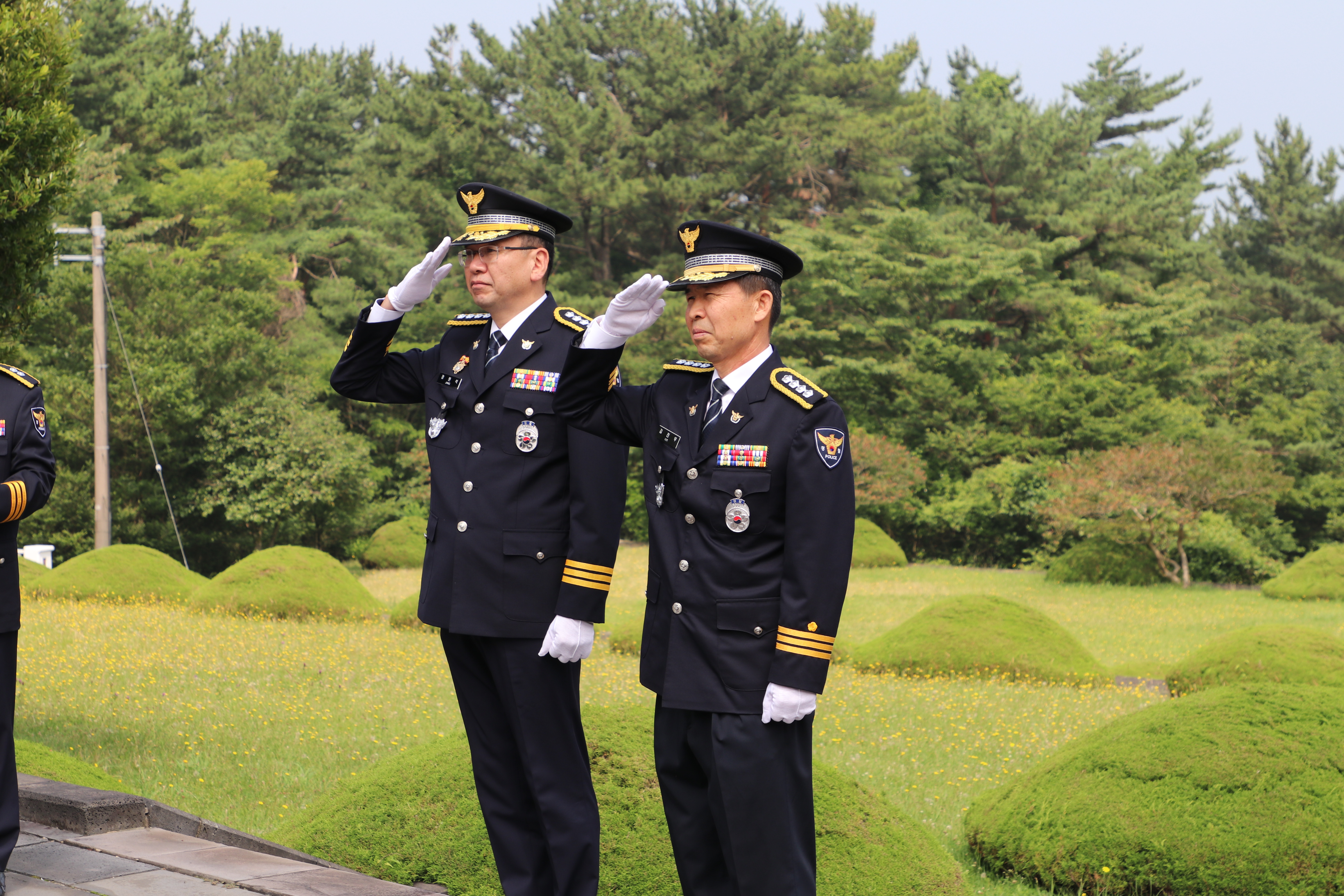 동부서, 제12대 장원석 동부경찰서장 충혼묘지 참배