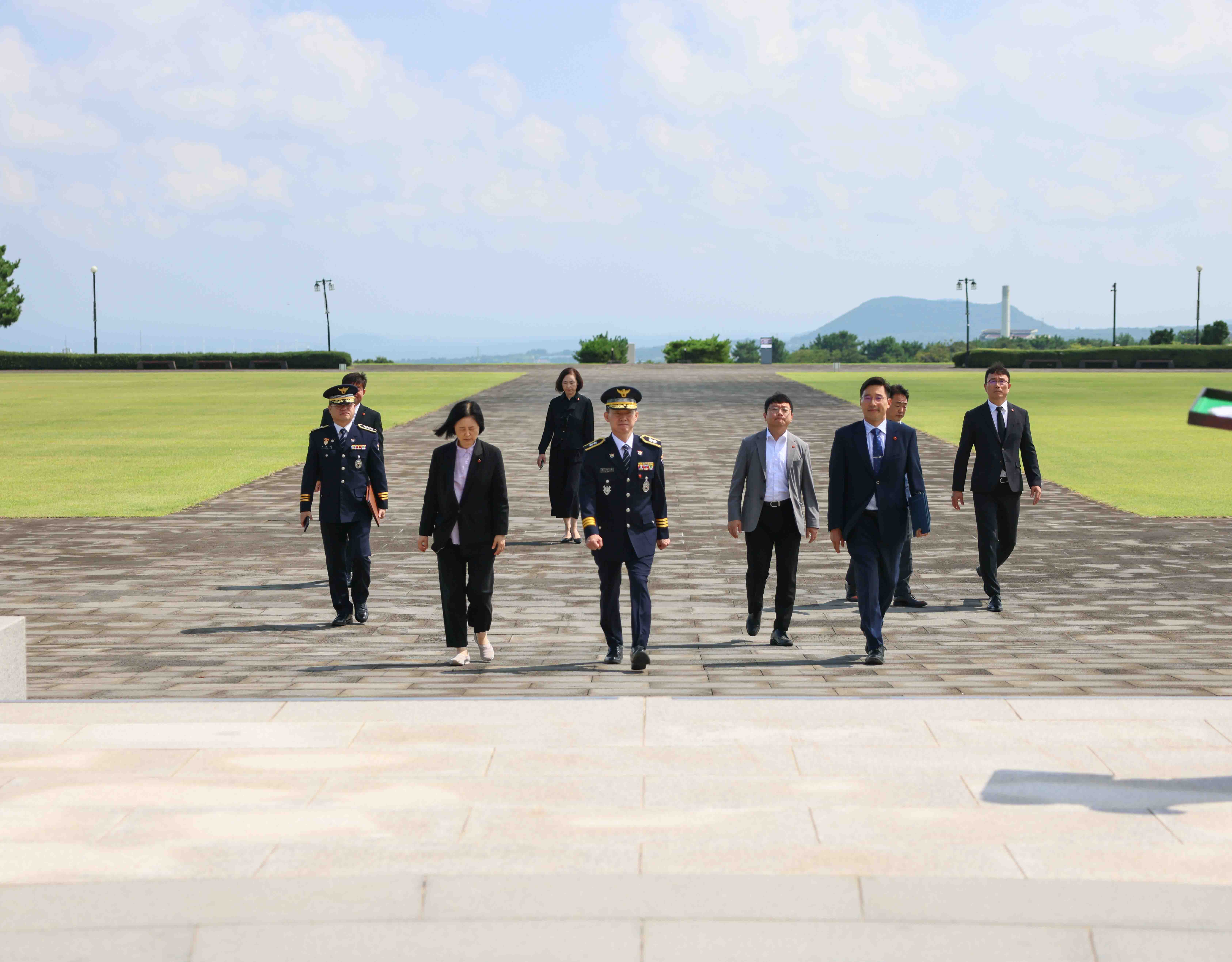 제주청, 국립제주호국원 및 4.3평화공원 추모