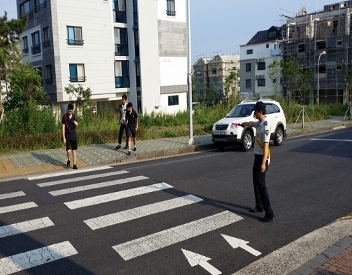 서부서, 방학 중 안전한 등굣길 캠페인 실시