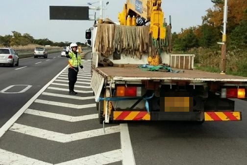 서부서, 대형화물 도로안전 위협행위 유관기관 합동단속 실시